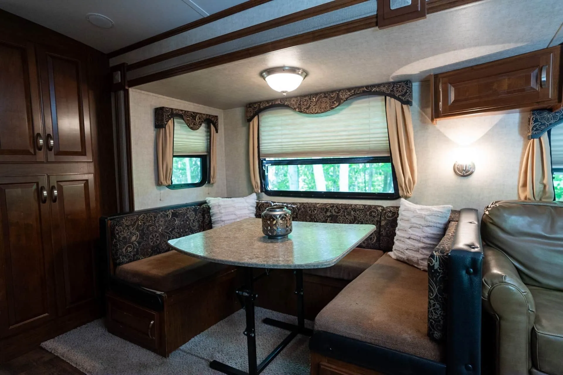 7acca3e1-dbe0-44be-91d5-2370ff1f08d2-1920w